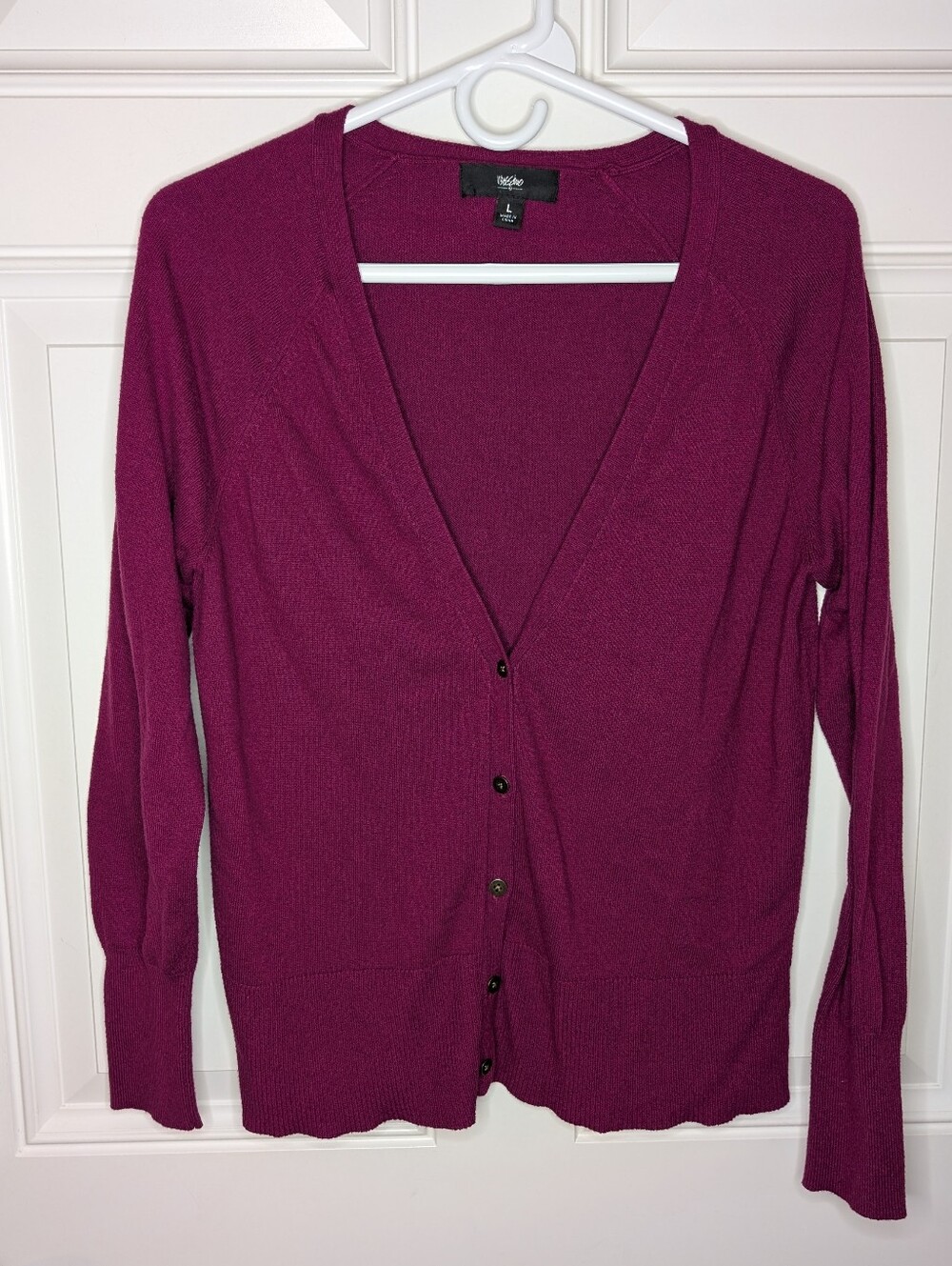 Mossimo Women's Large LongSleeve V Neck Cardigan Sweater